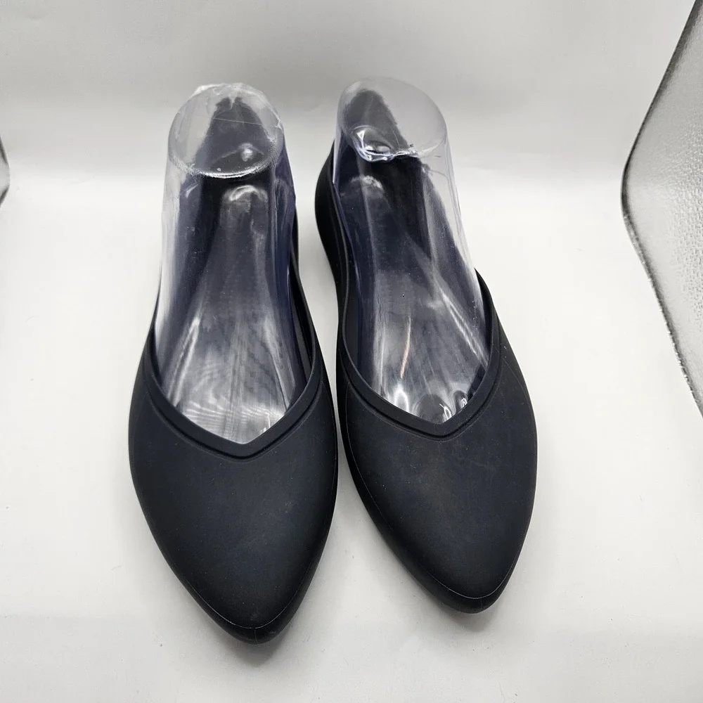 Crocs Womens Navy Brooklyn Pointed Toe Flats Comfort Work Career Size 9 READ